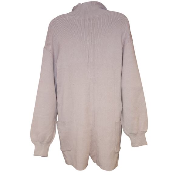 NWOT Light Pink Sweater Long Bell Sleeved Shorts Romper One Piece Sz Small - Picture 4 of 5